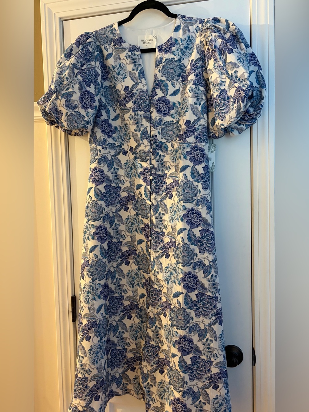 NWT Tuckernuck Steel Blue Floral Brody Midi Dress Coastal Nantucket Preppy Sz L - Picture 2 of 8